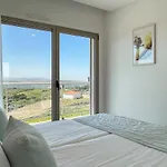 Surf מלון דירות 4*