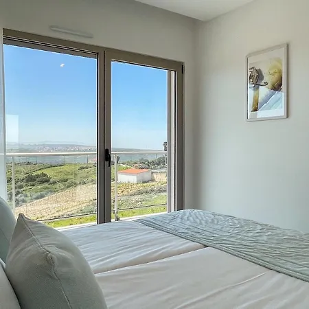 Surf Lejlighedshotel 4*