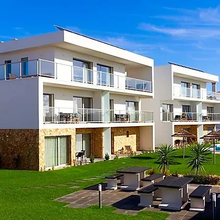 Surf Aparthotel Ericeira